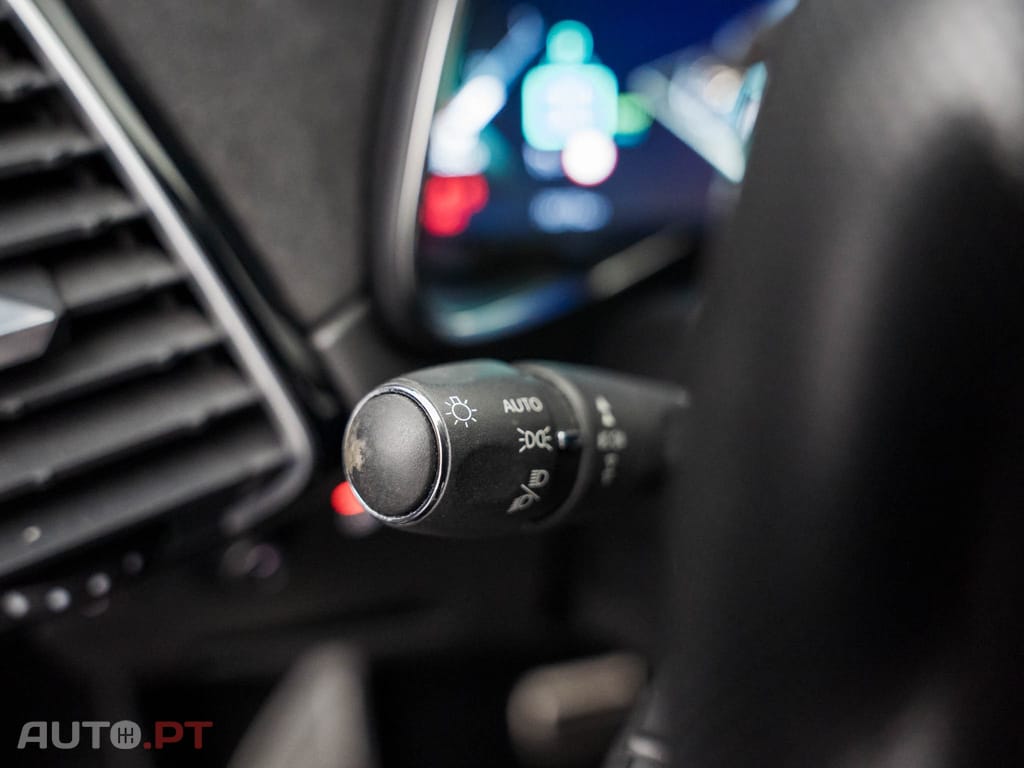 DS DS7 Crossback E-Tense Performance Line EAT8