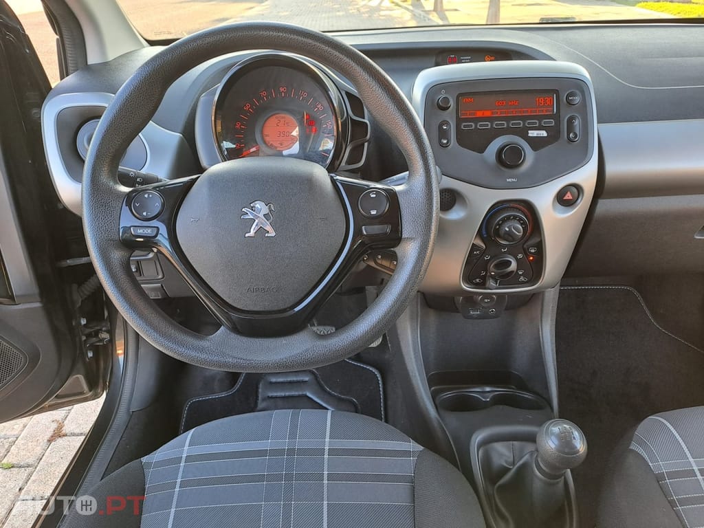 Peugeot 108 1.0 VTi Style
