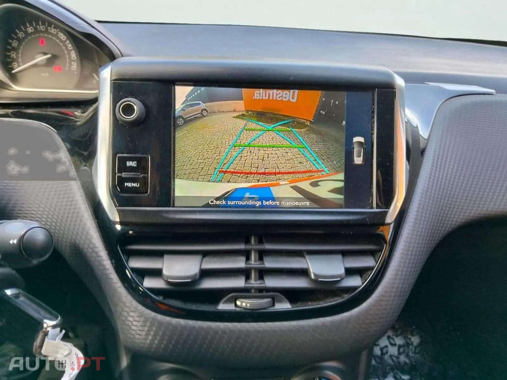 Peugeot 2008 1.2 PureTech Style