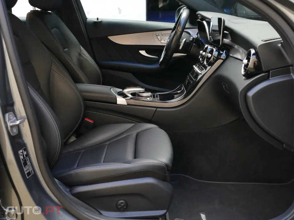 Mercedes-Benz C 300 de T 9G-TRONIC AMG Line