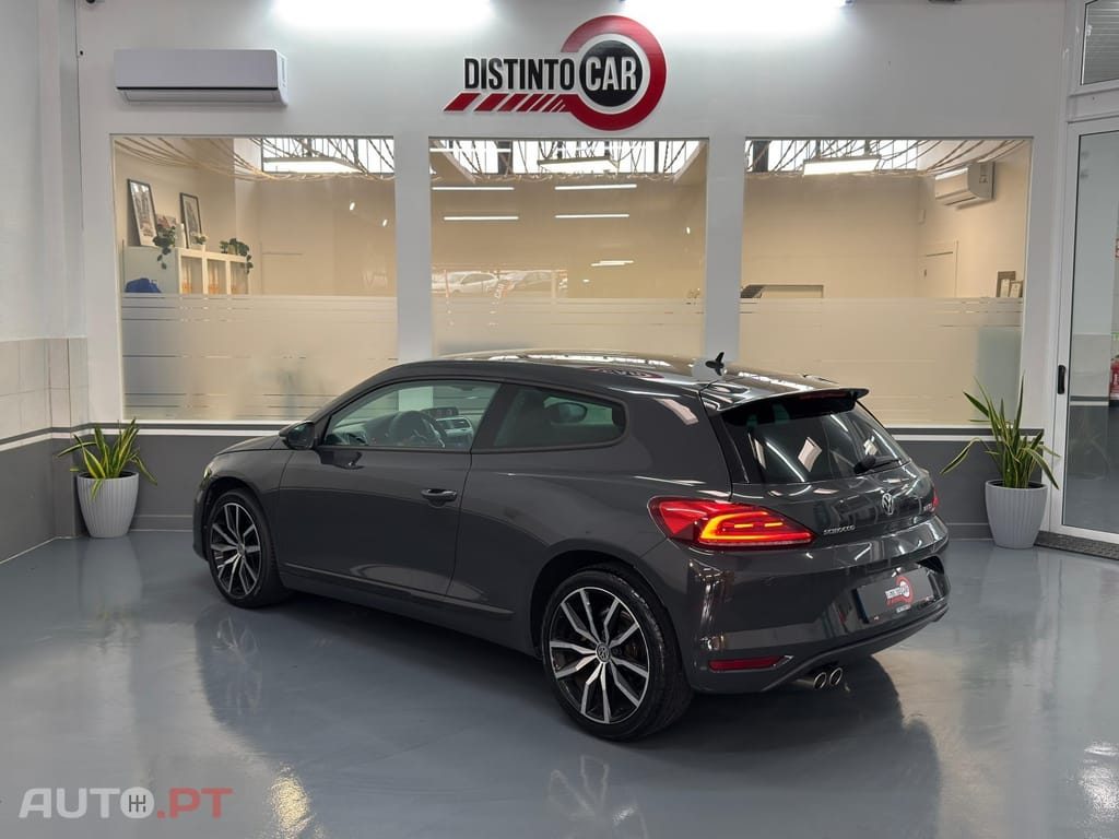 Volkswagen Scirocco 2.0 TDI Sport DSG