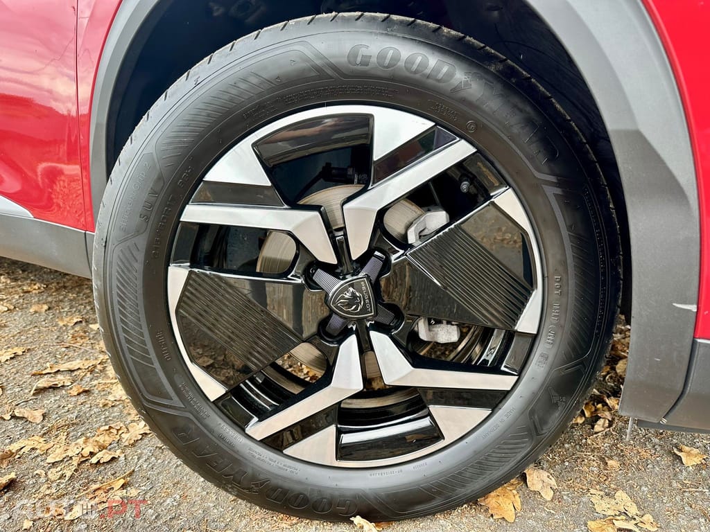 Peugeot 2008 1.2 PureTech GT Pack EAT8