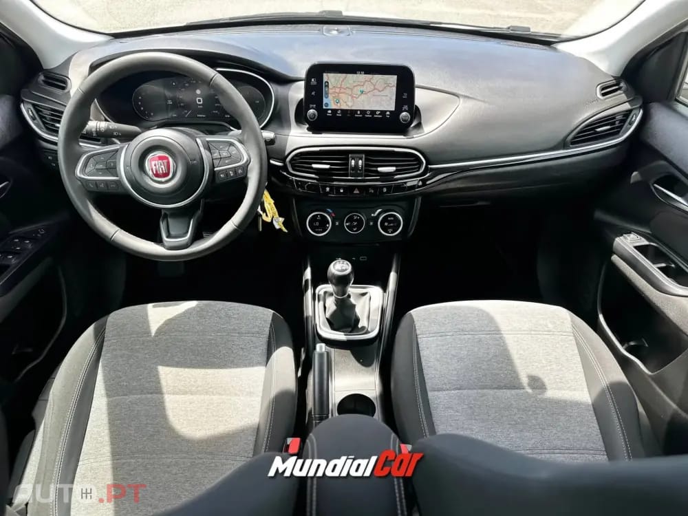 Fiat Tipo 1.3 Multijet Cross