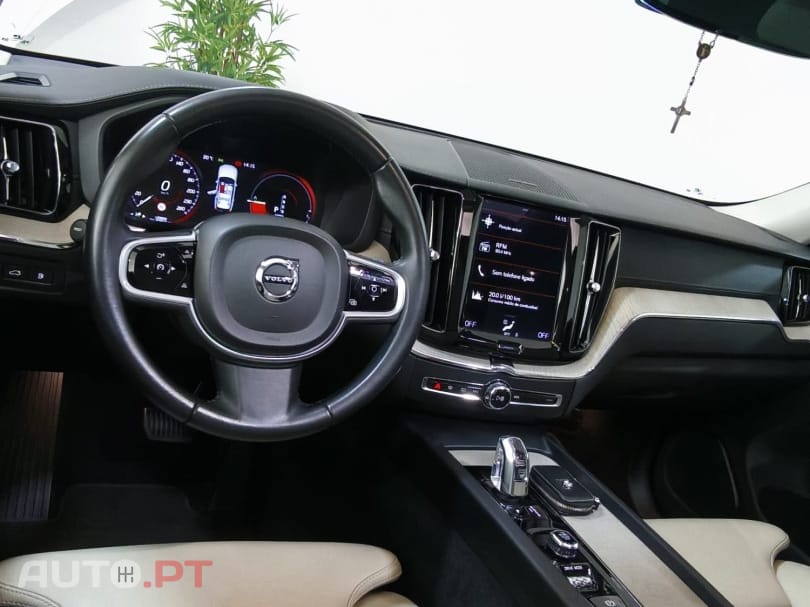 Volvo XC60 2.0 T8 PHEV Inscription Expression AWD