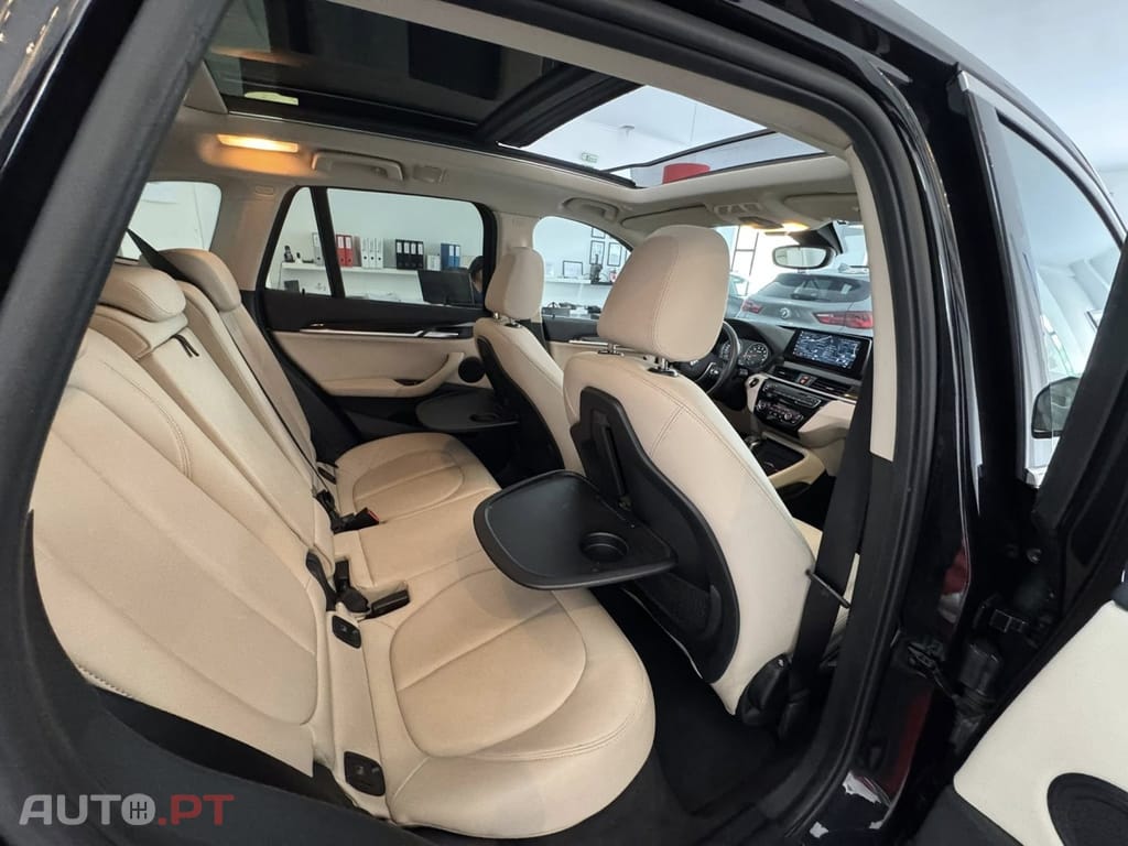 BMW X1 25 e xDrive Line Sport