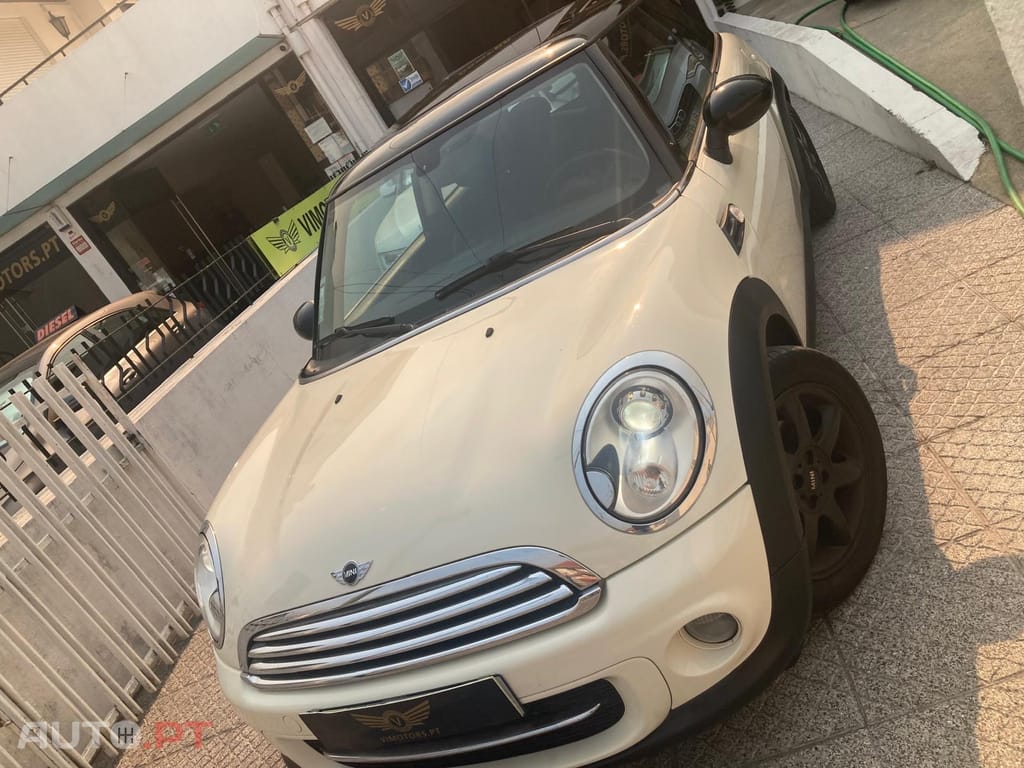 MINI Cooper d