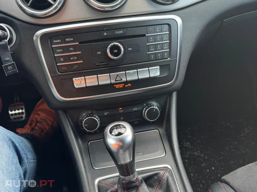 Mercedes-Benz CLA 180 d AMG Line