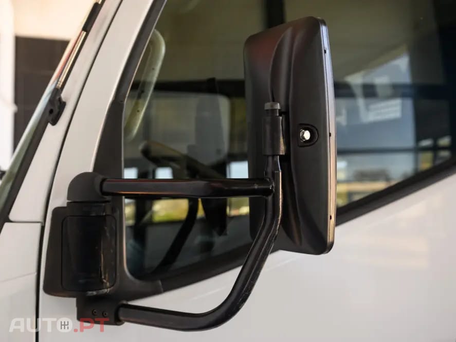 Mitsubishi Canter 3C13 c/ bascula