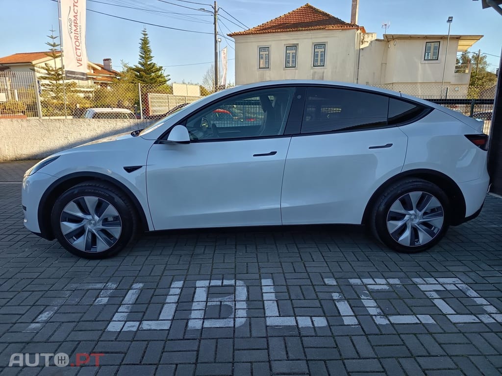 Tesla Model Y Tração Traseira