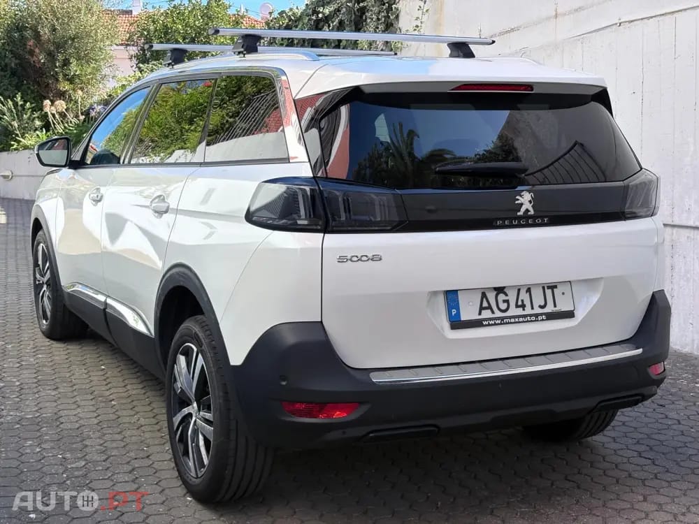 Peugeot 5008 1.2 PureTech Allure EAT8