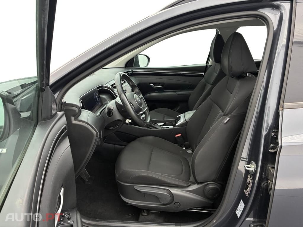 Hyundai Tucson 1.6 CRDi Hybrid 48V Business DCT