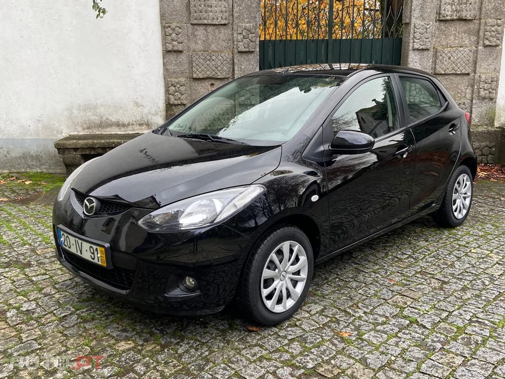 Mazda 2 1.3 MZR Comfort 5 Portas