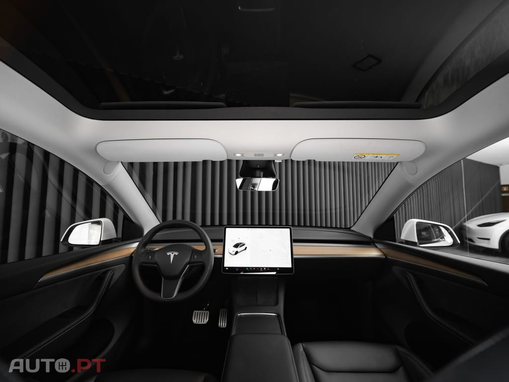 Tesla Model Y Performance Tração Integral