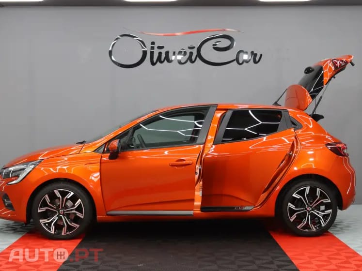 Renault Clio 1.5 Blue dCi Intens — fotografia 7