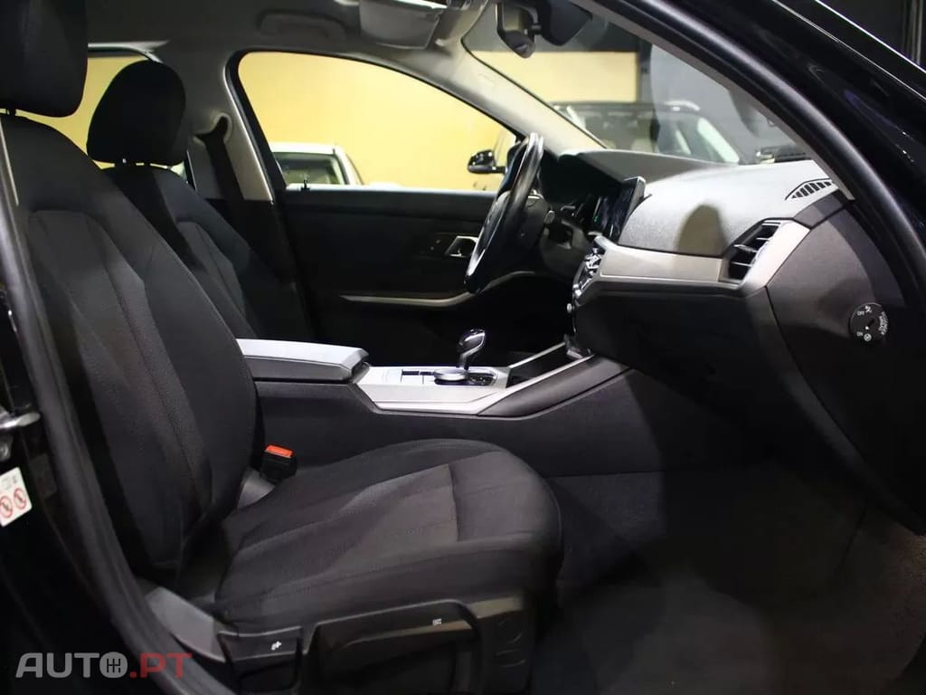 BMW 318 d Line Sport Auto