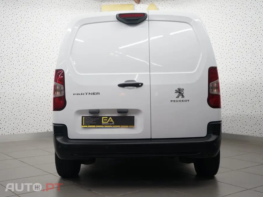 Peugeot Partner 1.5 Blue-HDI Asphalt L1 EAT8