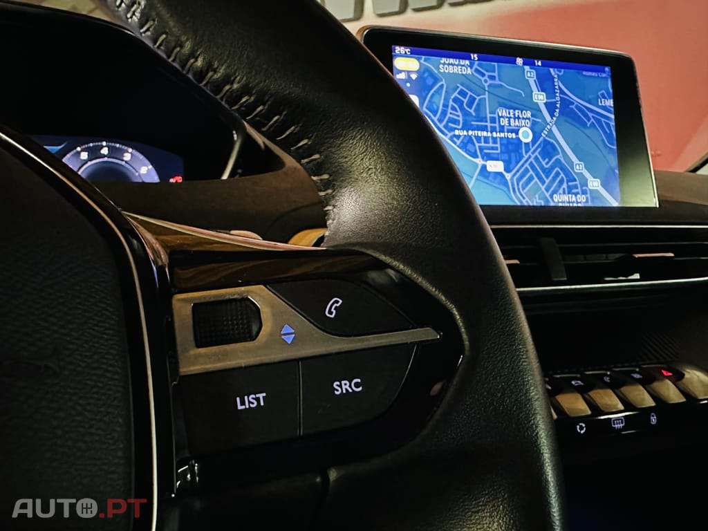 Peugeot 3008 PureTech 130 Stop & Start GPF EAT8 Active