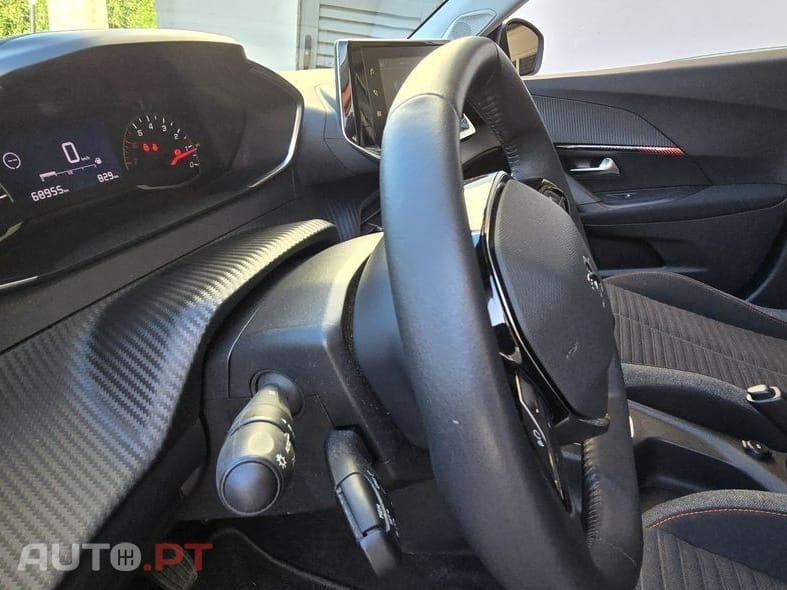 Peugeot 2008 1.2 PureTech Active