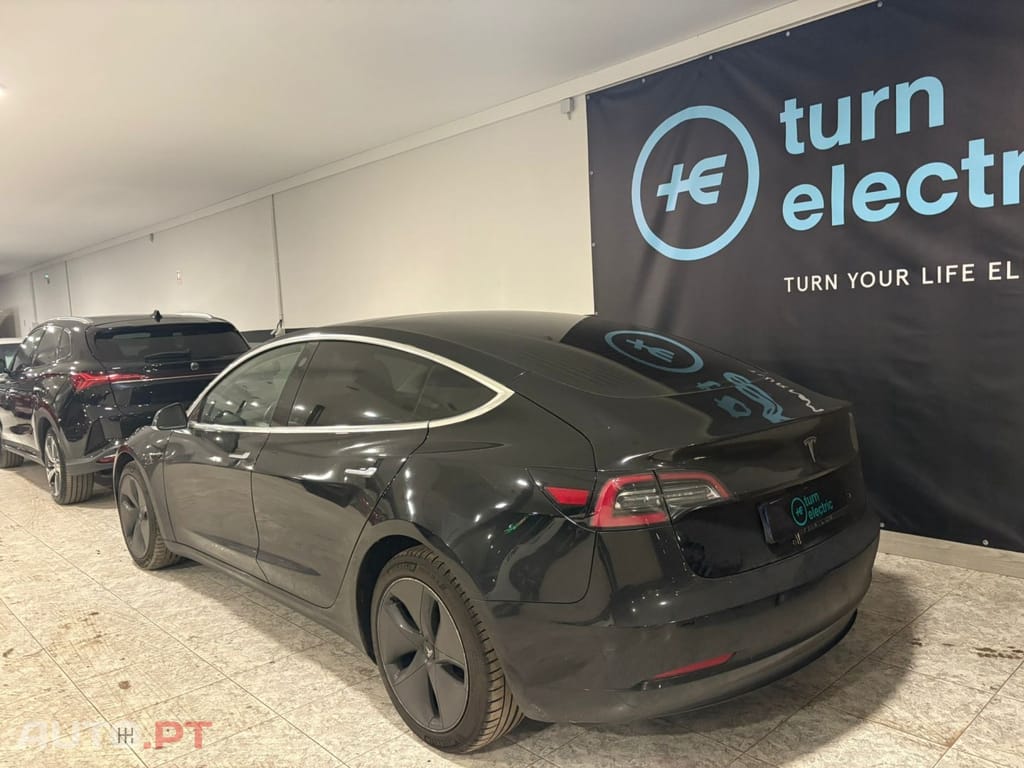 Tesla Model 3 Long Range Tração Traseira