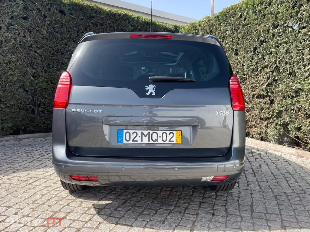 Peugeot 5008 1.6 E-HDi 7L Allure 2-Tronic