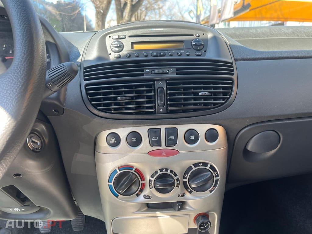 Fiat Punto 1.2 ACTIVE 