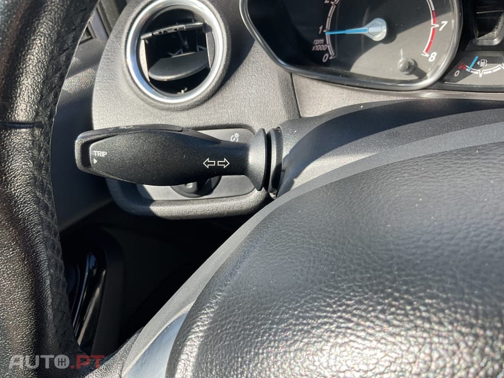 Ford Fiesta 1.0 Ti-VCT Trend