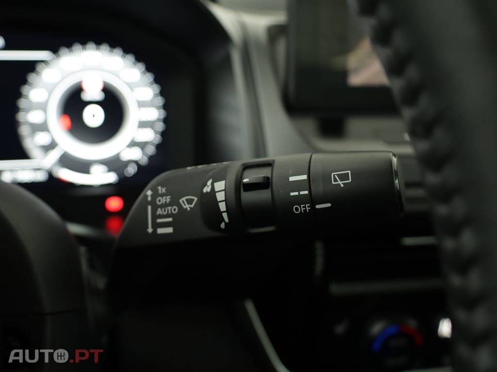 Nissan Qashqai Qashqai 1.3 DIG-T N-Connecta LED Xtronic