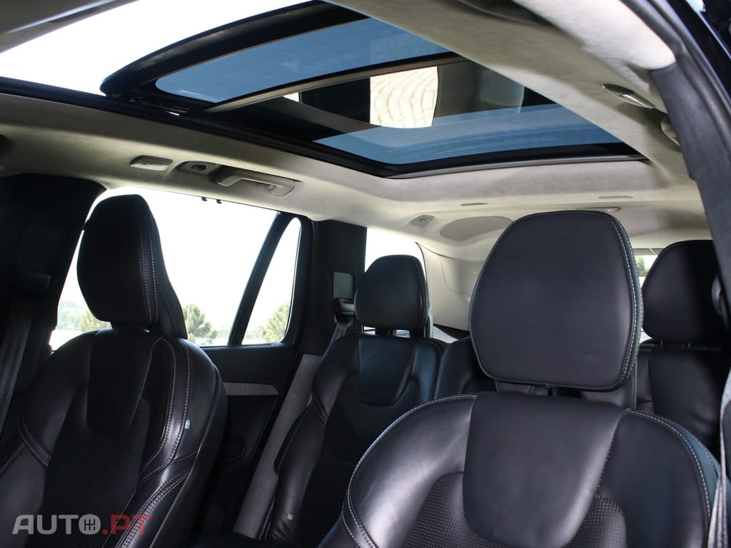 Volvo XC90 2.0 T8 PHEV Core AWD