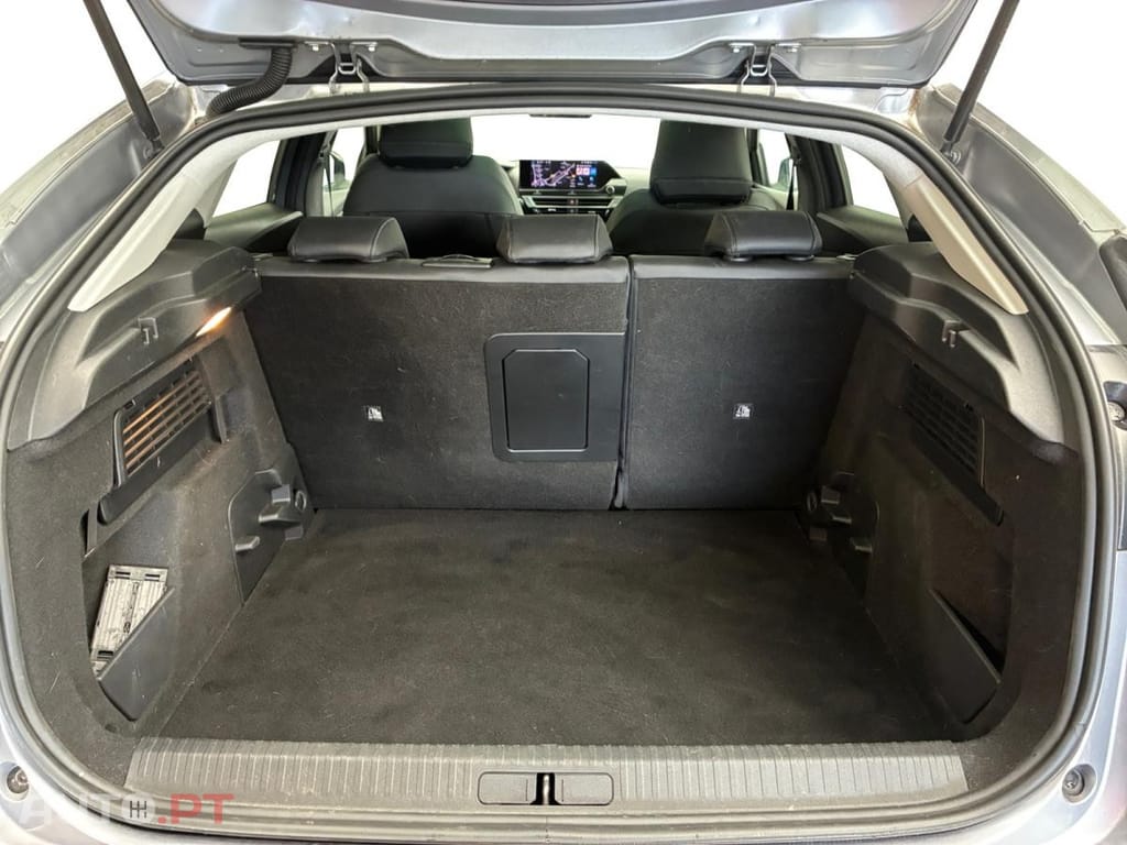 Citroen C4 1.2 PureTech Shine Pack EAT8