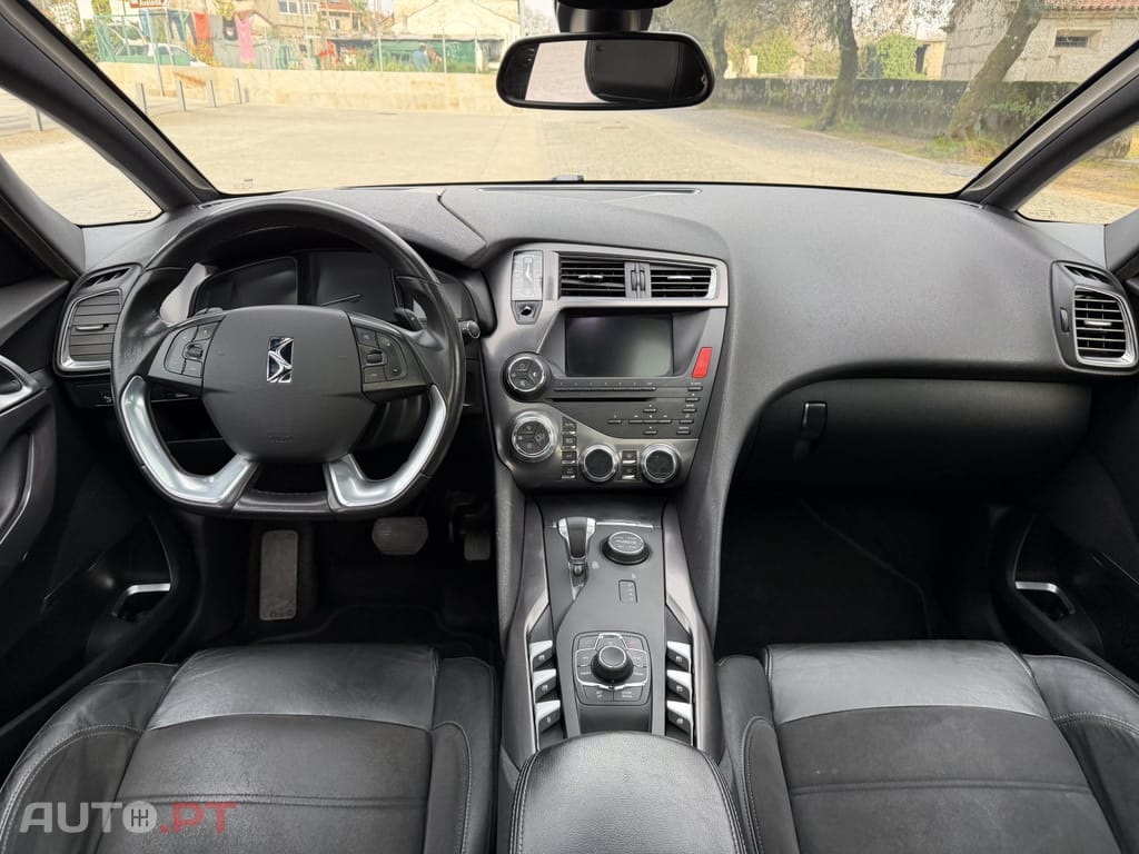 Citroen DS5 2.0 HDi Hybrid4 Sport Chic CMP6