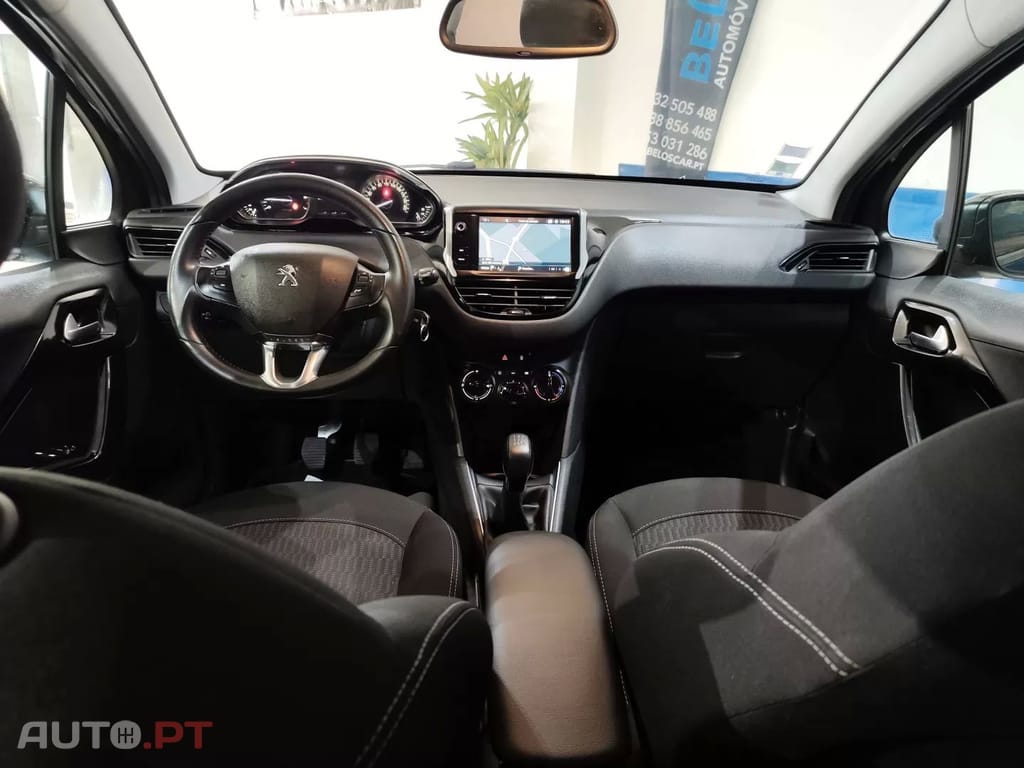 Peugeot 208 1.2 PureTech Style