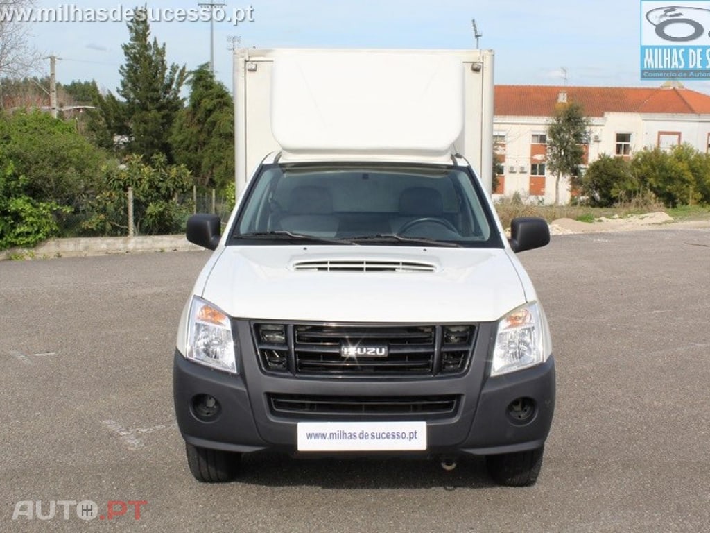 Isuzu D-Max 2.5 DTi 4x2 Cab. Simples 3 Lug. 136 cv