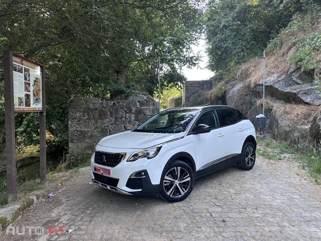 Peugeot 3008 1.2 PureTech Allure EAT8