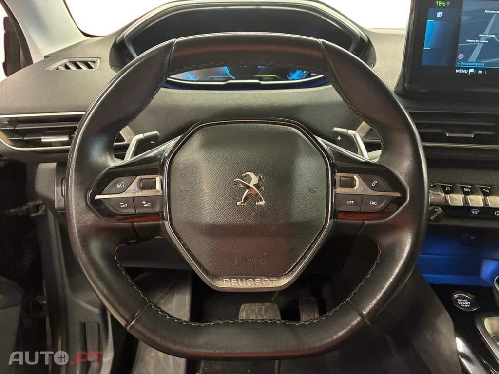 Peugeot 3008 1.6 Hybrid Allure Pack e-EAT8