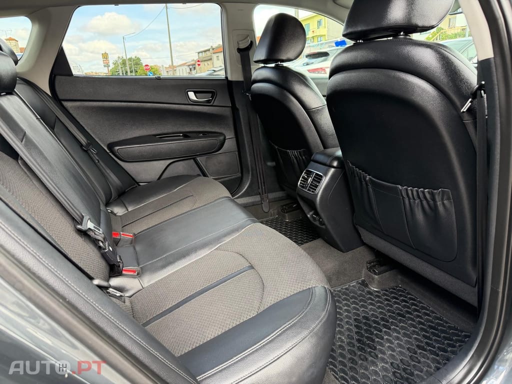 Kia Optima 1.7 CRDi TX