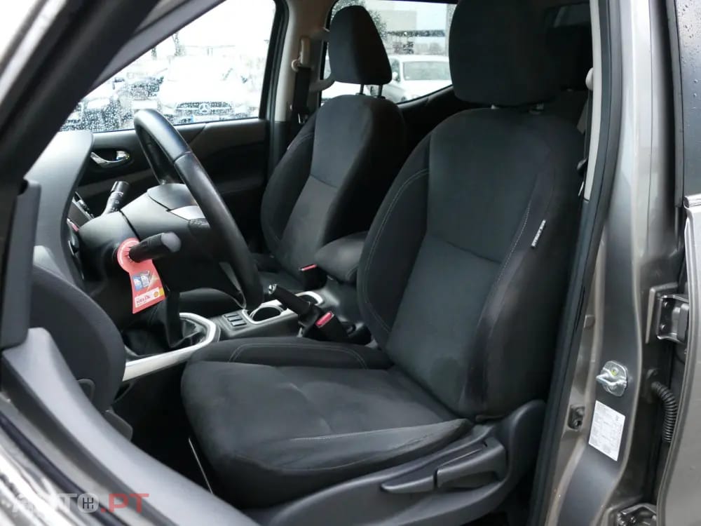 Nissan Navara 2.3 dCi CD 4WD N-Connecta Navi+Barras
