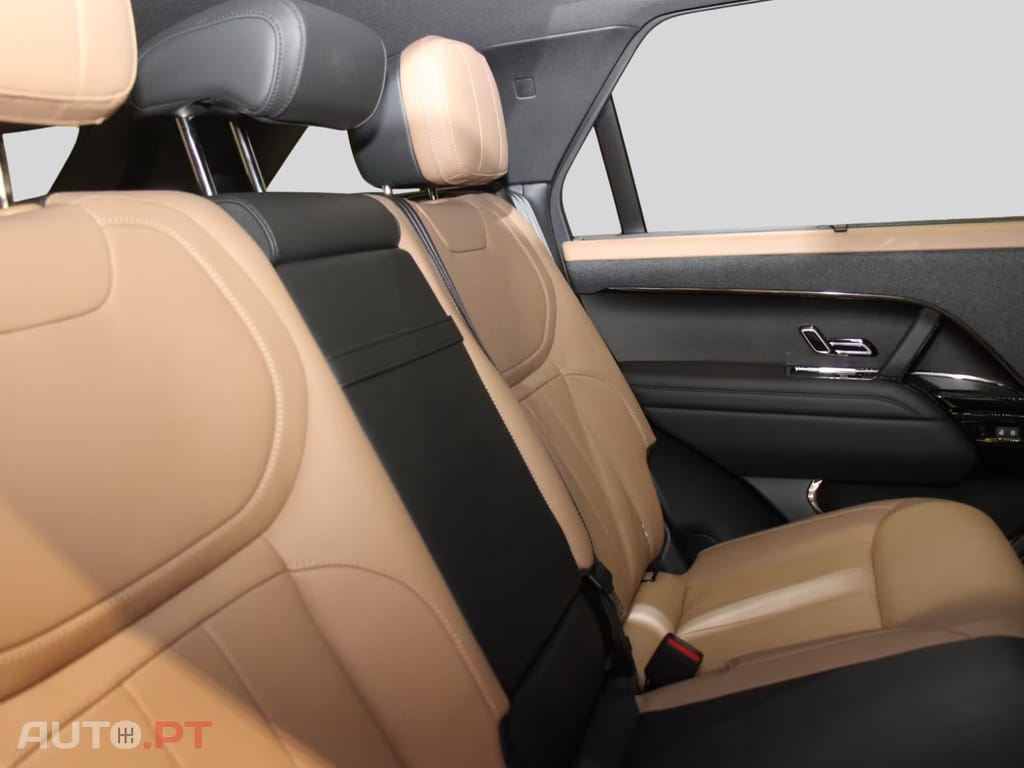 Land Rover Range Rover Sport P460e Hybrid Dynamic SE