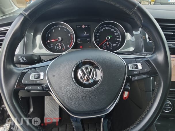 Volkswagen Golf 1.5TSi DSG