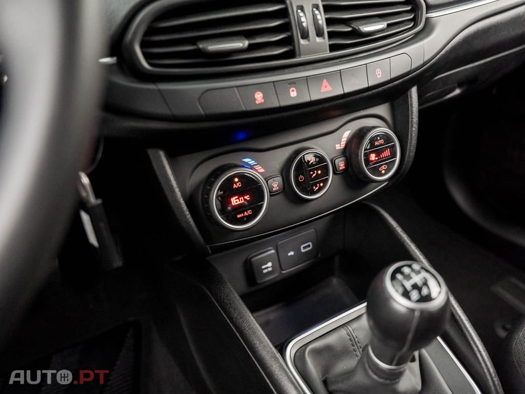 Fiat Tipo 1.3 M-Jet Lounge