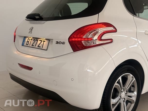 Peugeot 208 82 VTI Allure