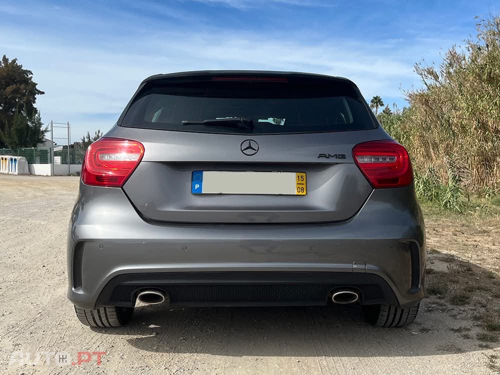 Mercedes-Benz A 180 AMG Line