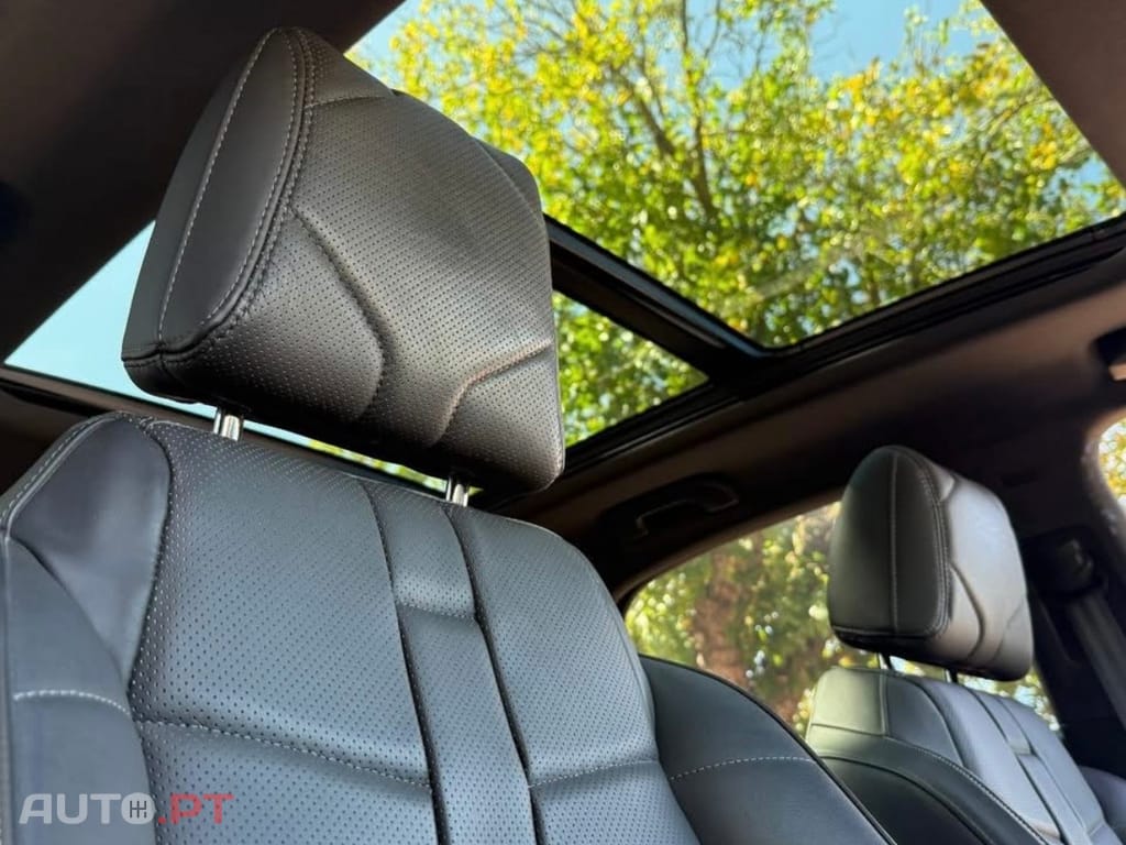 DS DS7 Crossback Grand chic opera