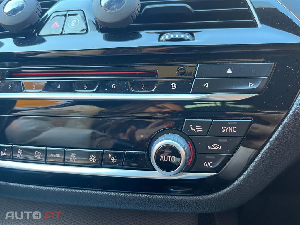 BMW 520 D xDRIVE PACK M 