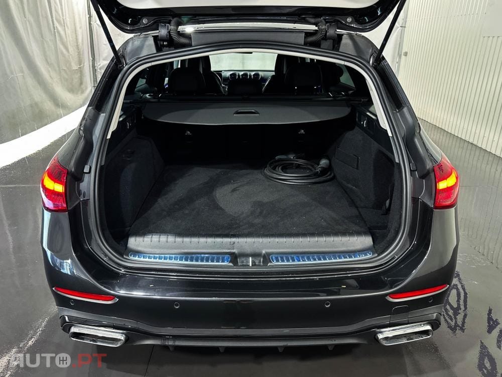 Mercedes-Benz C 300 e 9G-TRONIC AMG Line Advanced