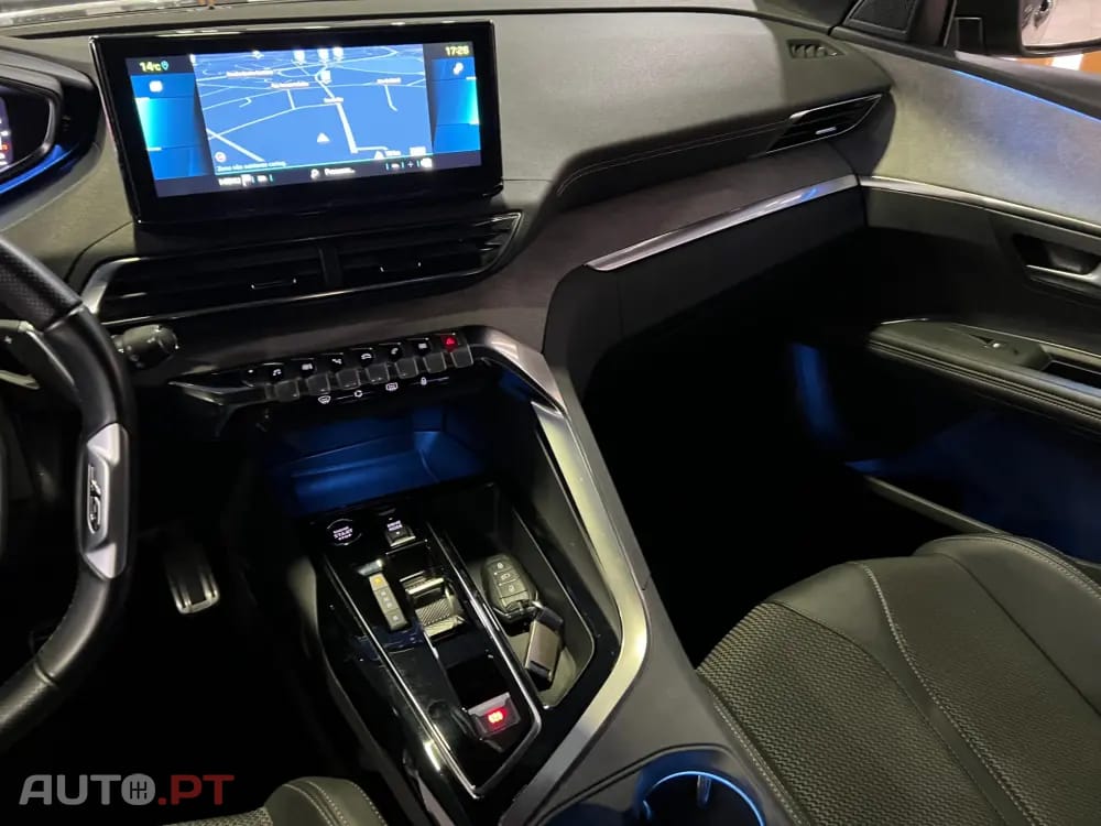 Peugeot 3008 1.6 Hybrid GT Pack e-EAT8