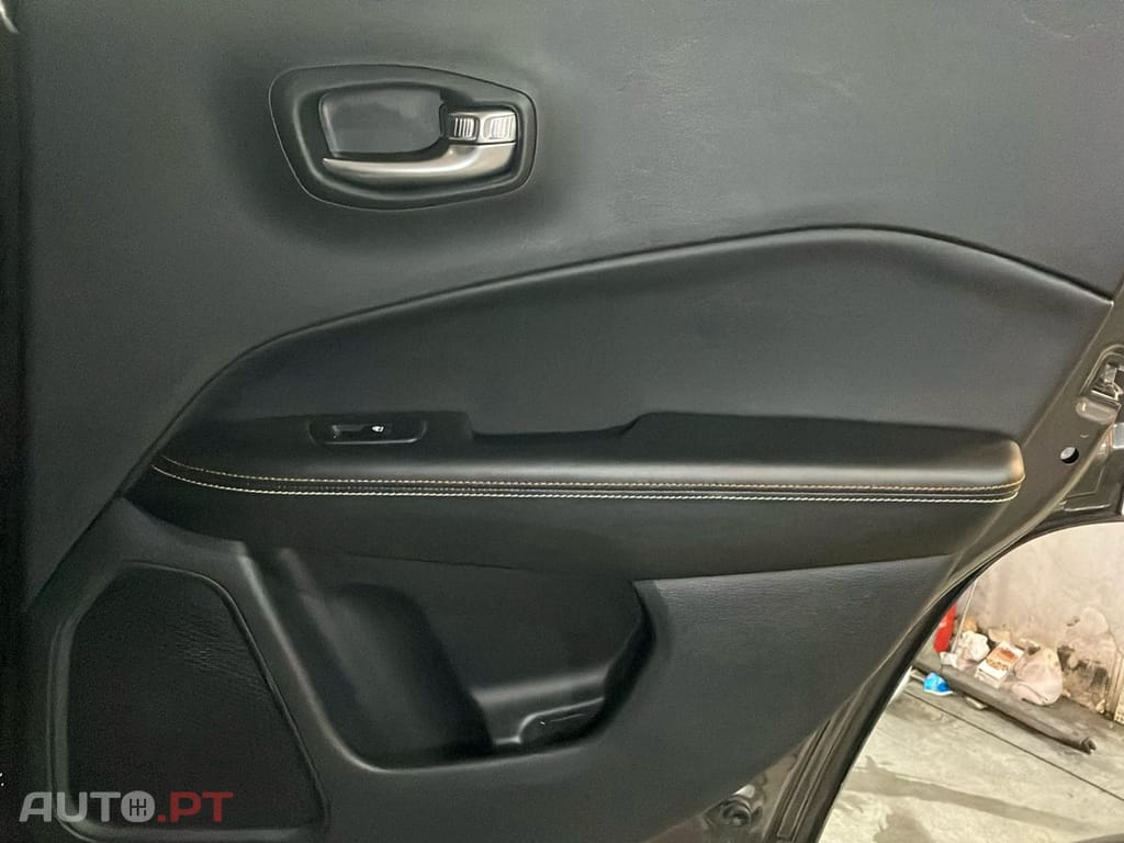 Jeep Compass 1.3 T Longitude
