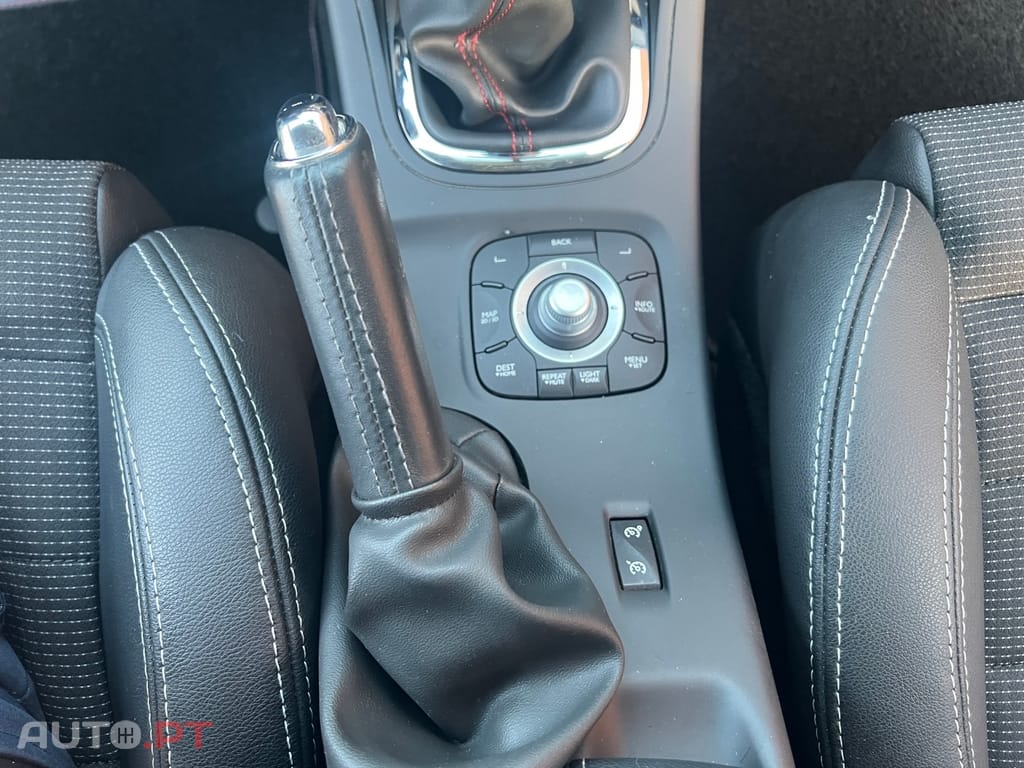 Renault Mégane Coupe 1.5 dci GT LINE 2015
