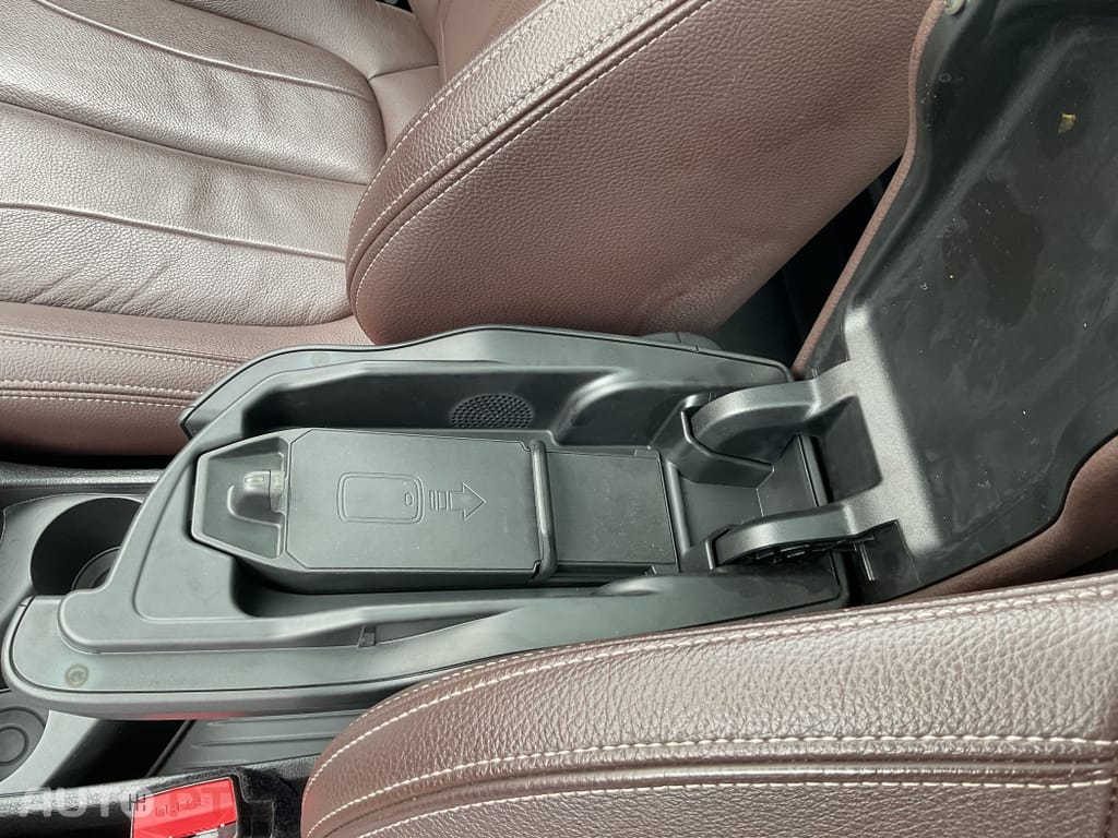 BMW 216 d 7L Line Luxury Auto