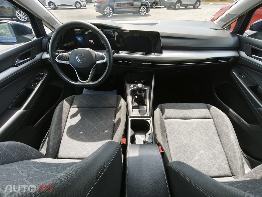 Volkswagen Golf 1.0 TSI Life