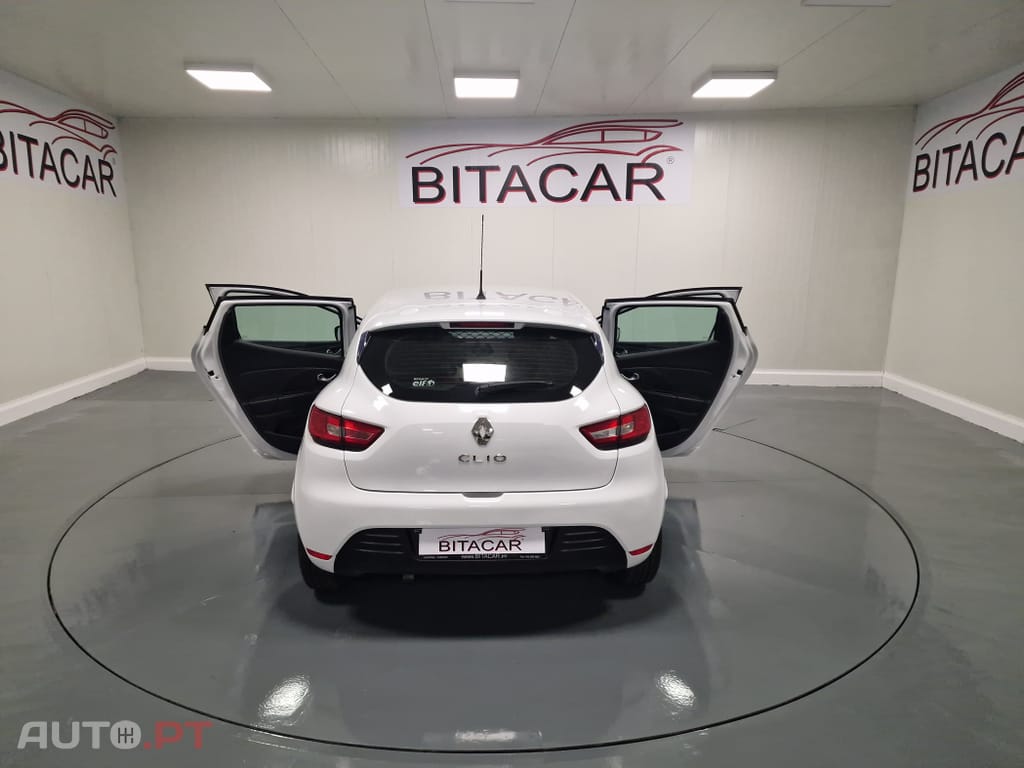 Renault Clio SOCIETE 1.5 DCI ZEN IVA DEDUTIVEL